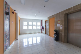 Seeds Hotel