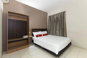 Seeds Hotel