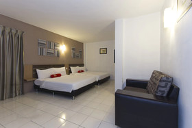 Seeds Hotel
