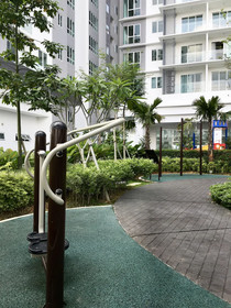 South Bank Mid Valley