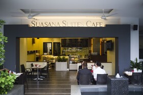 Suasana Bukit Ceylon