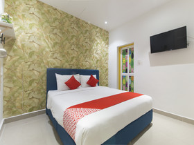 Summer House Bed & Cafe By OYO Rooms