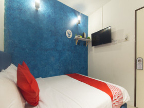 Summer House Bed & Cafe By OYO Rooms