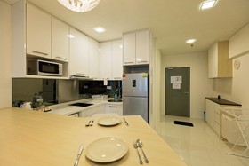 Summer Suites Bernice