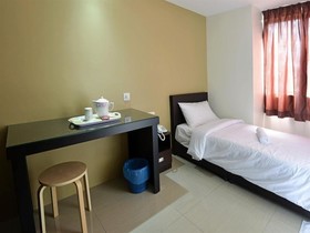 Swing & Pillows - KL Pekeliling