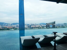 Tribeca Serviced Suites Bukit Bintang by Roomy