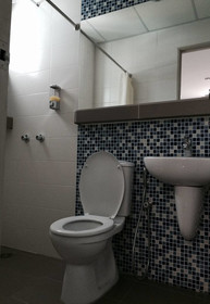 YY48 Hotel