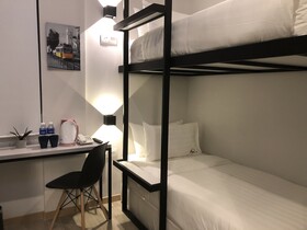 Apex Boutique Hotel