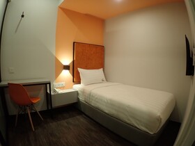 Apex Boutique Hotel
