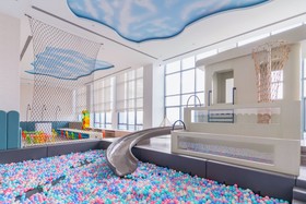 M World Hotel