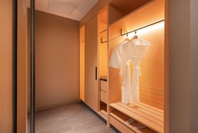 M World Hotel