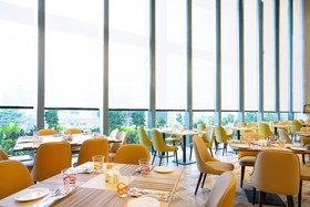 M World Hotel