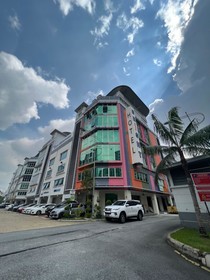 Bright Hotel