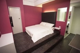 Bright Hotel