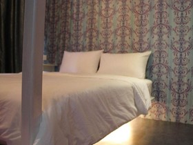 Bright Hotel