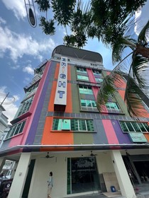 Bright Hotel