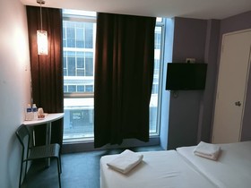 Bright Hotel