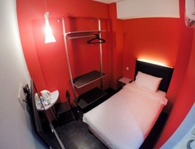 Bright Hotel