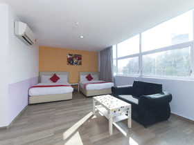 City Boutique Kuchai Lama by OYO Rooms