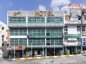 City Boutique Kuchai Lama by OYO Rooms