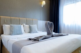 GM Hotel Grand Moments