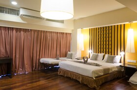 GM Hotel Grand Moments