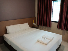 Harbour Hotel