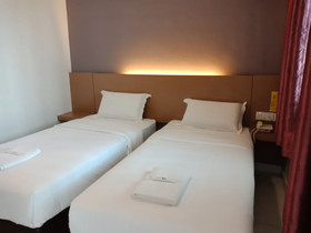 Harbour Hotel