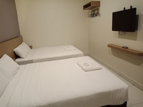 Harbour Hotel