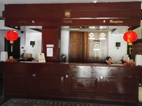 Shah's Village Hotel