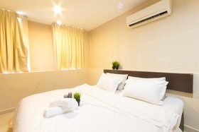 Three Top Hotel