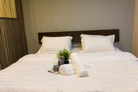 Three Top Hotel