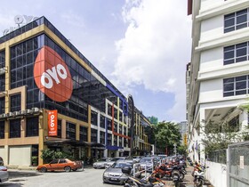 YP Boutique Hotel by OYO Rooms