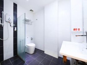 YP Boutique Hotel by OYO Rooms