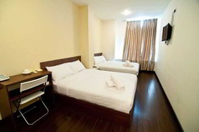 101 Lake View Hotel, Puchong