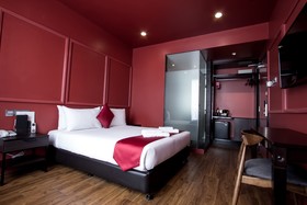 Bloommaze Boutique Hotel