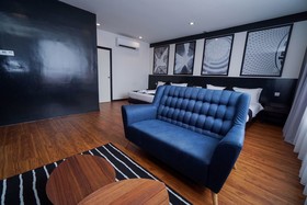 Bloommaze Boutique Hotel