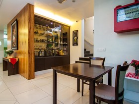 Green Hotel