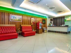Green Hotel