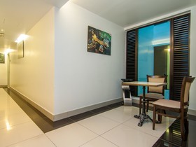 Green Hotel
