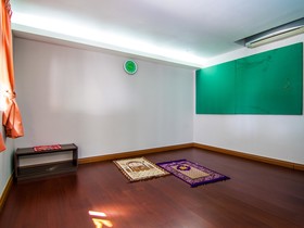 Green Hotel