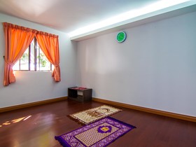 Green Hotel