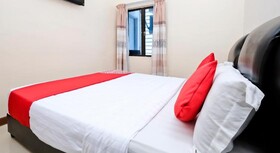 Arina Hotel at Bangi