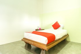 Ivory Hotel & Resort By OYO Rooms