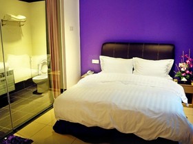 East Sun Hotel