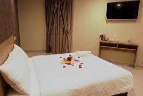 Era Plus Hotel