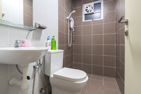 Omputeh Suite At Galleria