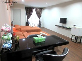 OYO 763 Tazara Hotel