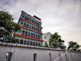 Le Garden Hotel