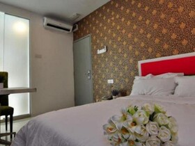 Le Garden Hotel